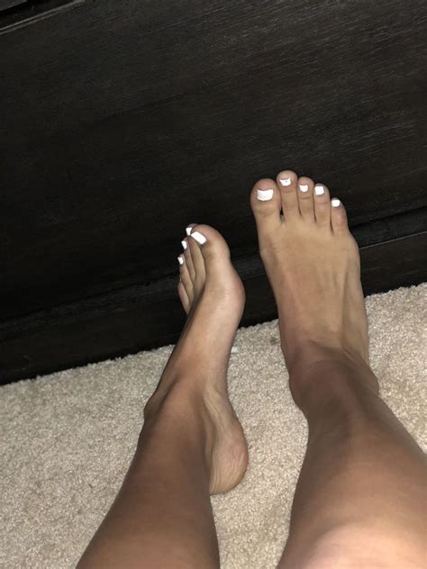 white toe nail polish 🎉 in 2020 white toe nail polish toenail polish white toes
