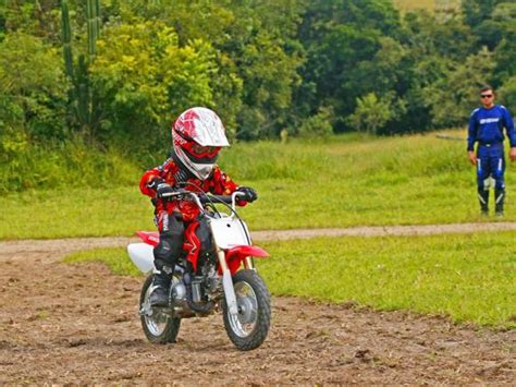 Motocicleta uma paixão de pai para filho moto com br