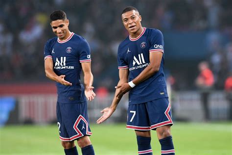 Achraf Hakimi Discusses Adapting To Paris Friendship With Kylian Mbappé