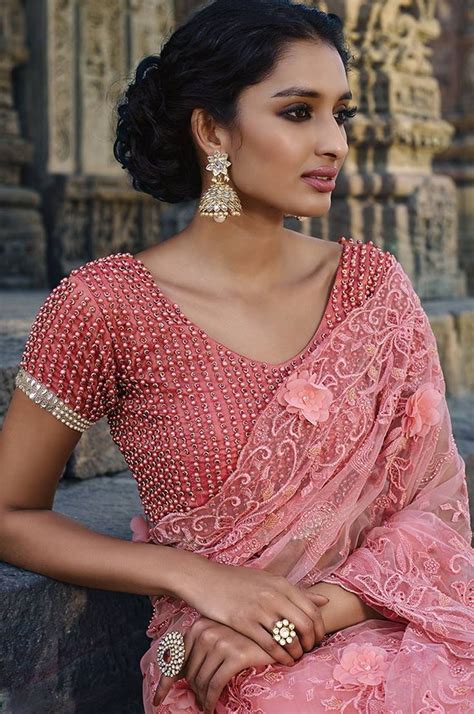 pin by prachi khasgiwala on Красивые Сари just beautiful sarees saree look indian saree
