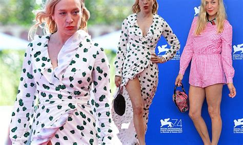 Chloe Sevigny Flashes Underwear Th Venice Film Festival Daily Mail