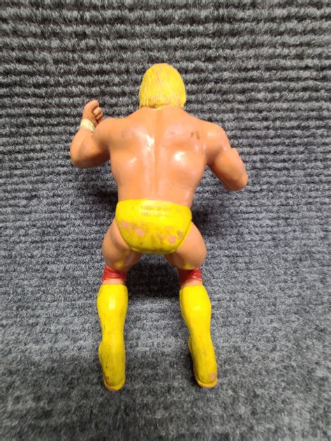Vintage Hulk Hogan Action Figure Wwf Wrestling Rubber Ljn Toy