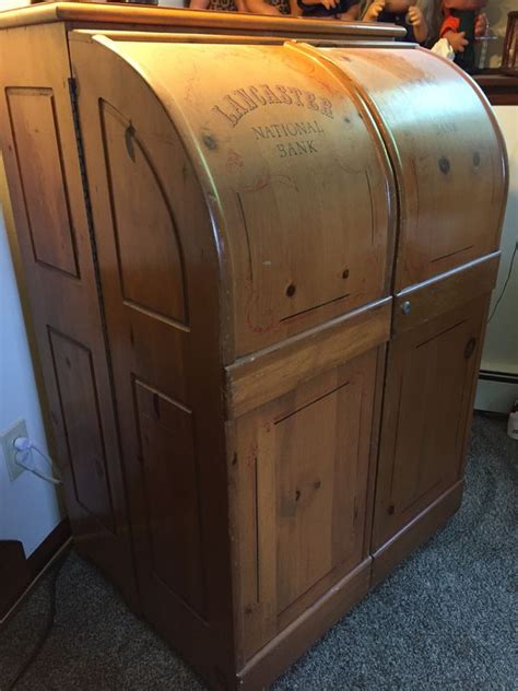 Our team specializes in interior design services in the danbury, ct area. Vintage bankers desk for Sale in Danbury, CT - OfferUp