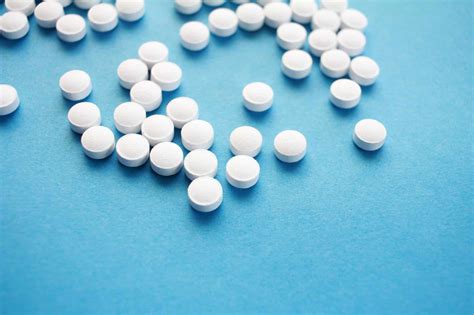 M365 White Oval Hydrocodone Acetaminophen Pill Identifying Images