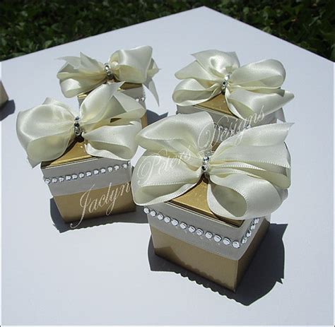 Gold is given as the traditional 50th anniversary gift because it's the most timeless and treasured metal. Gold Wedding Favors 50th Anniversary Party Supply Elegant ...