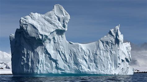 worlds largest iceberg breaks  antarctica european space agency