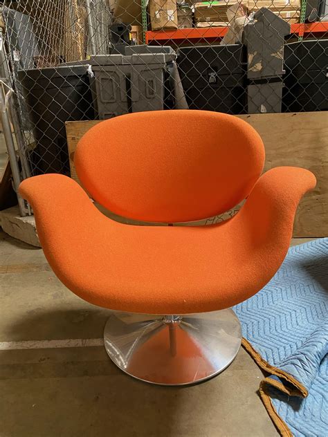 Artifort Pierre Paulin Swivel Orange Tulip Midi Lounge Chair At 1stdibs