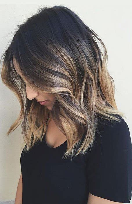 Hey ladies, if you have dark base colored hair, we are here totally attractive suggestions of short haircuts with black hair! 25 Sexy Black Hair With Highlights for 2020 - The Trend ...