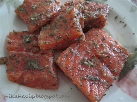 Ikan salmon, salah satu jenis ikan yang sangat populer di dapur eropa, us dan australia. mikahaziq: Resepi Salmon Ringkas dan Mudah