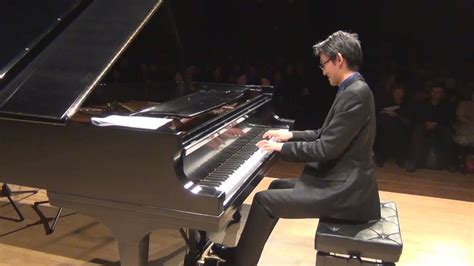 The positioning within the suite is important; Debussy - Clair de Lune - Ricker Choi - YouTube