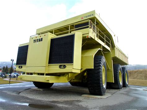 Highway Side Classic 1973 Terex Titan 33 19 The Worlds Biggest