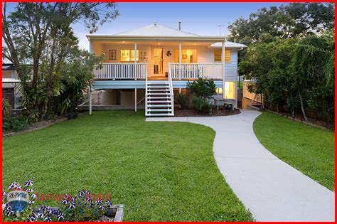 22 Friday Street Shorncliffe Queensland House For Sale Remax Australia