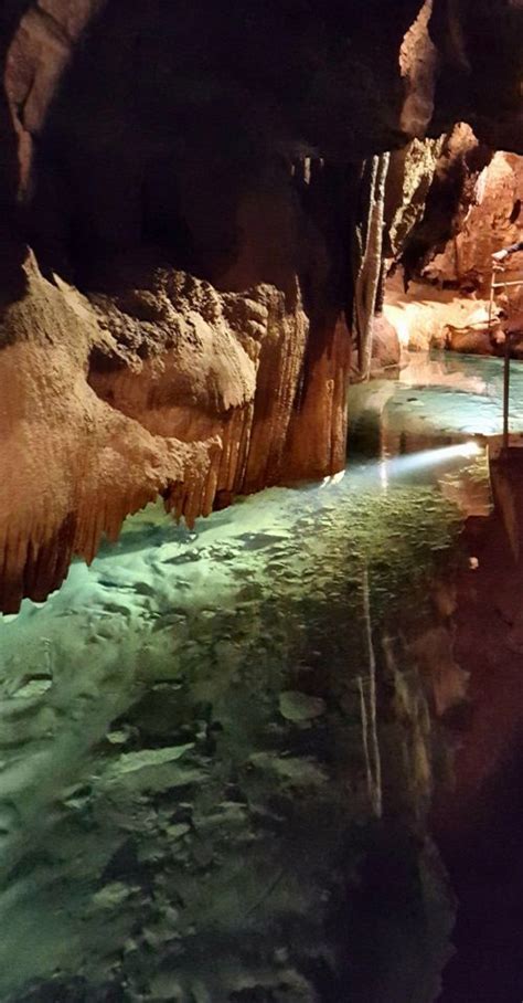 Jenolan Caves In Nsw Australia Is One Of My Favourite Places With