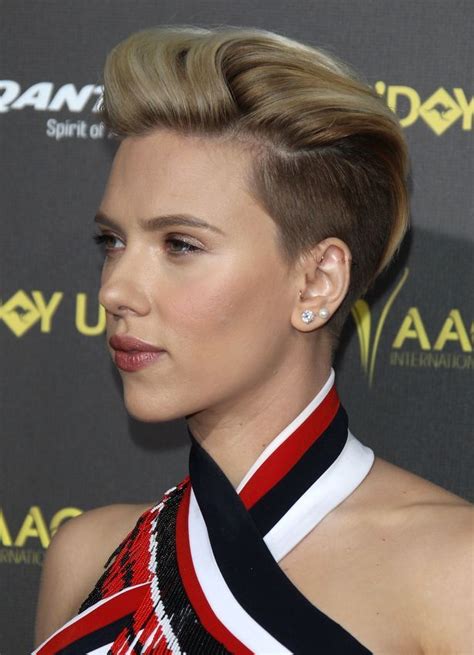 Splash Scarlett Johansson Arrives At The 2015 Gday Usa Gala Featuring