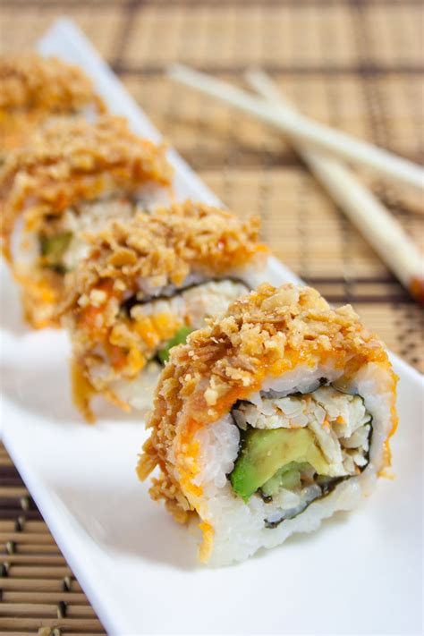 Crunchy Crab Sushi Roll Sushi Recipes Sushi Roll