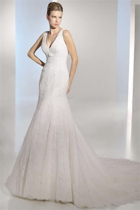 So why don't you get the finest cheap wedding gown it is possible to find. Elegant Mermaid Wedding Dresses