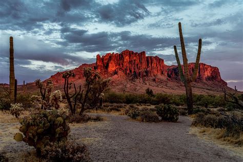 Sunset At The Superstition Mountains Photograph By Lori Figueroa Pixels