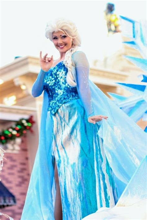 Elsa In The Walt Disney World Christmas Day Parade Disneyland