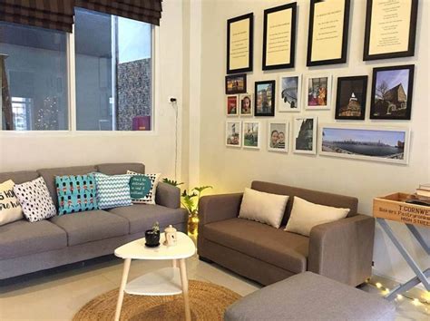 Ruang santai keluarga biasanya dilengkapi dengan sofa yang digunakan untuk duduk bersenda gurau bersama keluarga. 71+ Desain Ruang Tamu Minimalis | Ruangan Keluarga, Kecil dan Sederhana