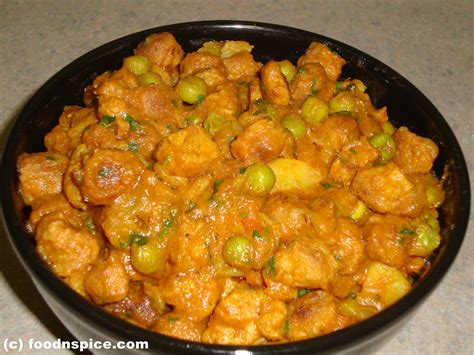 Soyabean Chunks With Potatoes And Peas Rashmis Food Blog