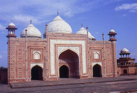 Taj Mahal Complex Agra India 1971 The Taj Mahal Mosque Flickr