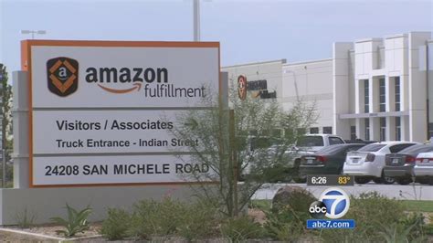 Amazon Delivers Jobs In Moreno Valley Abc7 Los Angeles