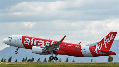 Последние твиты от airasia (@airasia). AirAsia Flight QZ8501 Goes Missing After Call for Course ...