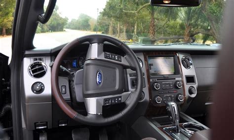 2015 Ford Expedition Platinum El Interior 3 Car Revs