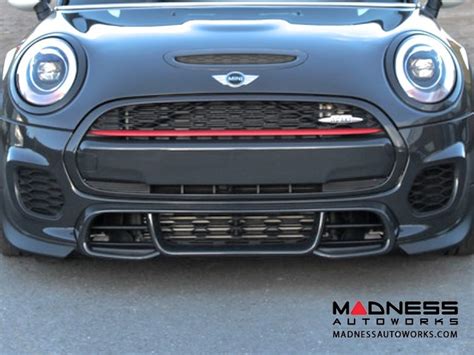 The Red Accent On The F56 Jcw Grille North American Motoring