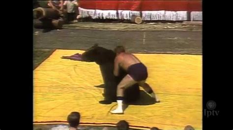Iowa State Fair 1972 Bear Wrestling Youtube