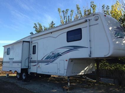 Select a 2002 keystone rv series. 2002 Montana 5th Wheel, 35feet, CCH for Sale in Paso ...