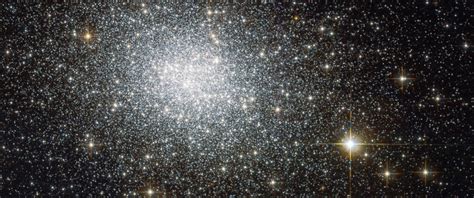 Hubble Space Telescope Snaps Stunning Photo Of Star