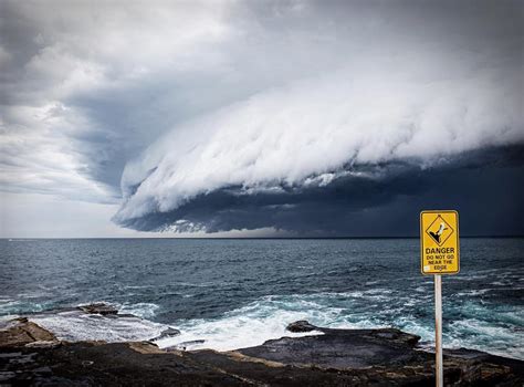 Breathtaking Cloud Tsunami Rolls Over Sydney Bored Panda