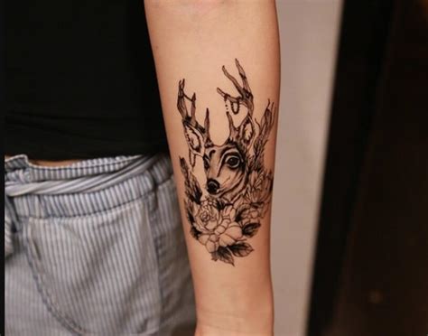 12 Awesome Deer Tattoo Designs For Women Petpress
