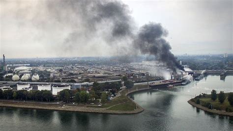 Großalarm In Ludwigshafen Mindestens Ein Toter Bei Explosion Am Basf