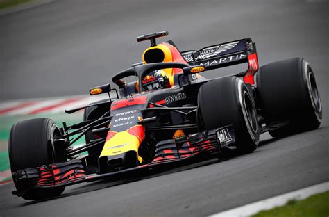 Join us for the latest 2021 f1 esports content! Formule 1 Grand Prix 2020 races starten in Oostenrijk | LetsGoDigital