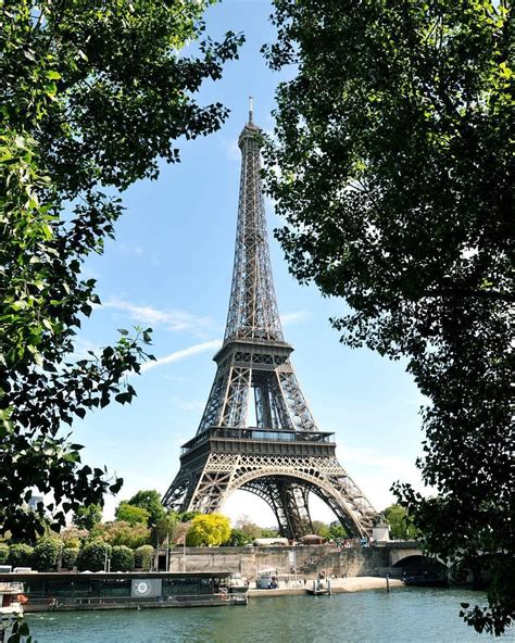 723 Likes 7 Comments Tour Eiffel Toureiffelofficielle On