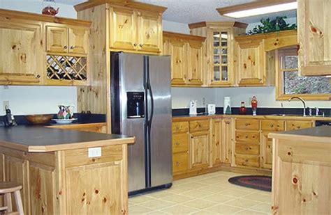 10 Rustic Kitchen Designs With Unfinished Pine Kitchen Cabinets Dapur