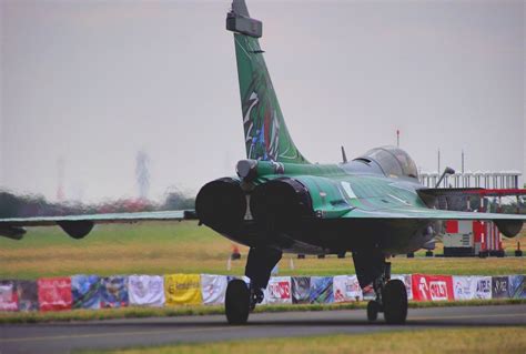 Green Fighter Plane Kivi Photo Bank Of Photos Cc0