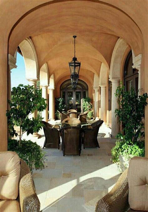 Outdoor Tuscanstylehouse Spanish Style Homes Tuscan House Spanish