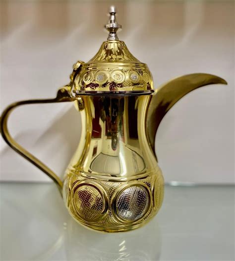 Hotel Ware Gold Brass Dallah Set Arabic Coffee Pot Size 1 5 Ltr At Rs
