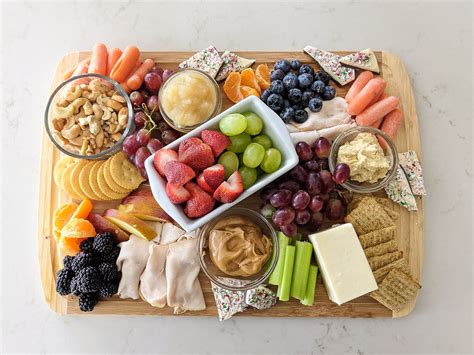 6 Easy Tips To Make A Charcuterie Board Honestly Modern