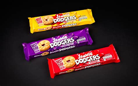 Jammie Dodgers On Behance Biscuits Packaging Jammie Dodger Recipes