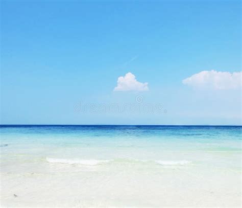 Beautiful Tropical Beach Stock Image Image Of Scenic 112794033