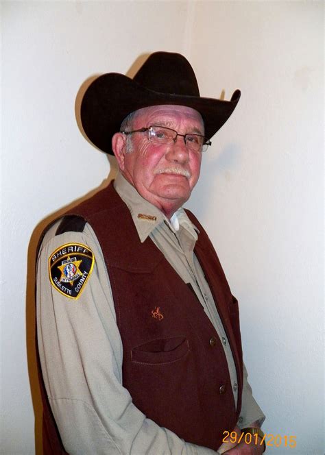 Deputy Retires Over Wyoming Sheriffs Ban On Western Attire Westerns