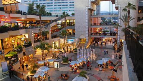Best Outlet Malls In Los Angeles Calif Iucn Water