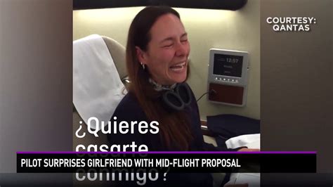 Check Out This Romantic Mid Flight Proposal Youtube