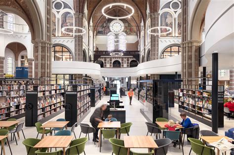 Architects Convert Old Dutch Church Into A Gorgeous Library