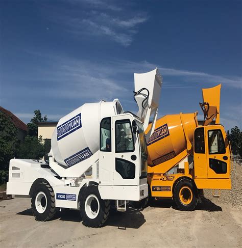 Selling For Fiori Self Loading Mobile Concrete Mixer Factory From China
