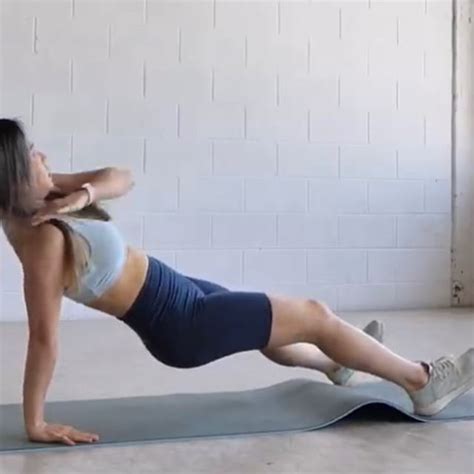 Reverse Plank Shoulder Taps Exercise How To Workout